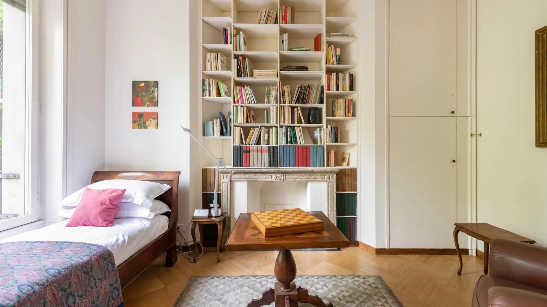 Milano Classy Heritage Home, City Center Apartmán